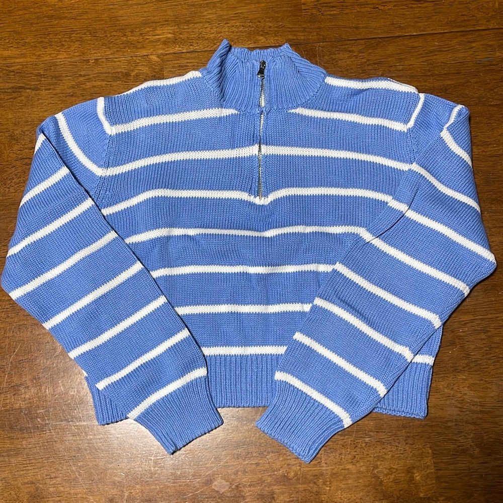 American Eagle Studio Sweater